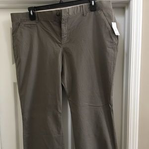 NWT Plus Size-Old Navy Khakis